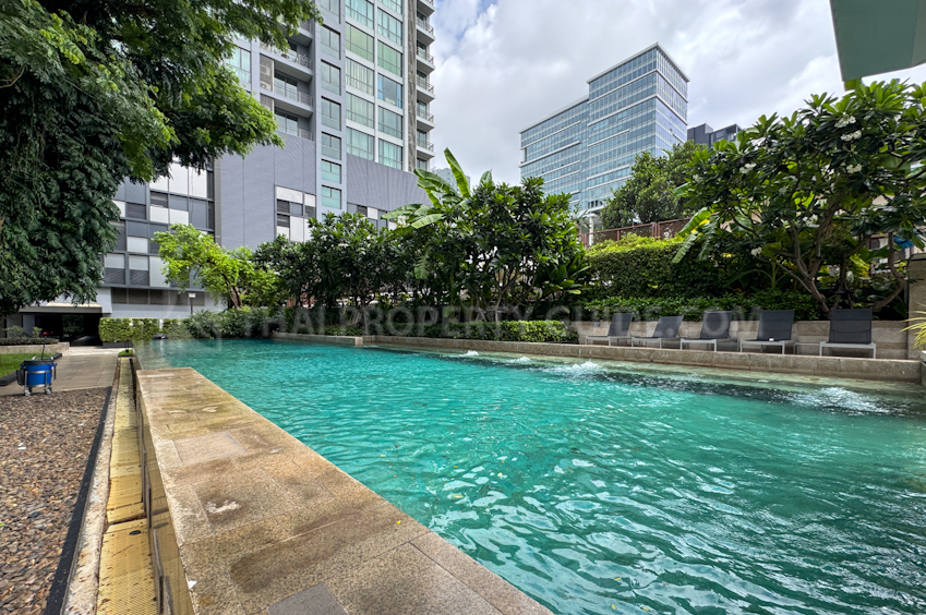 Condominium in Sukhumvit : Quattro By Sansiri 